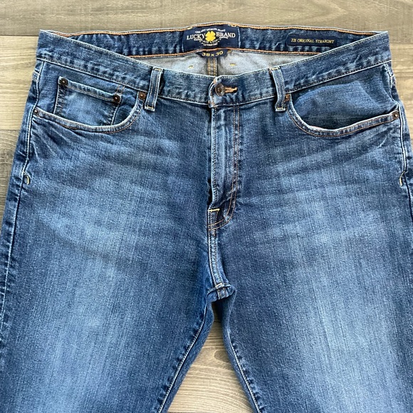 38x27 Lucky Brand 221 Straight Jeans Men’s Size Blue Denim Stretch - Picture 3 of 12